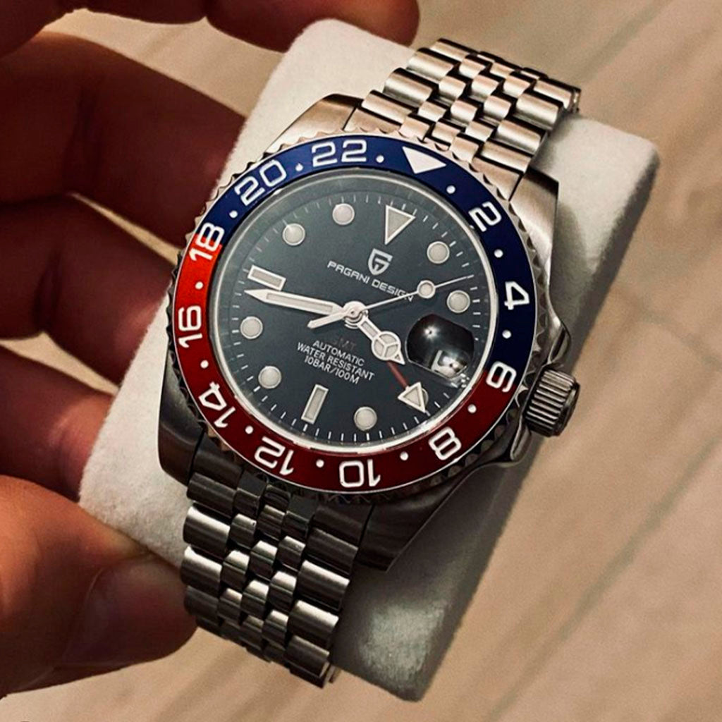 AutoWatch Skyborn Red